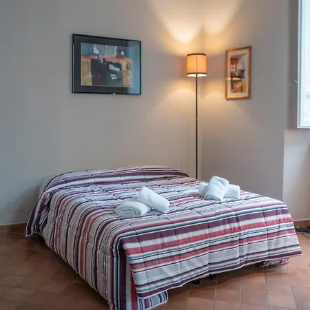 D'elite Ripetta - Spanish Steps *